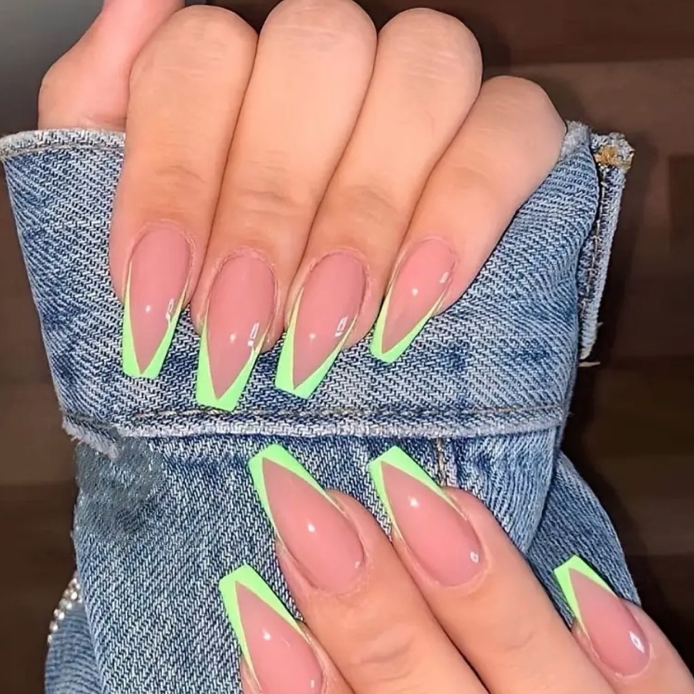 BRAND NEW Press-On Nails